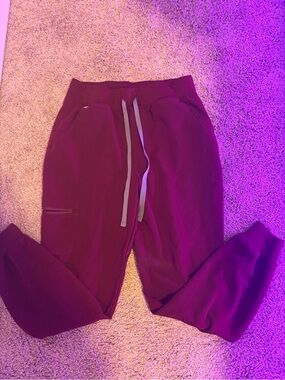 Maroon High Waisted Figs Joggers
